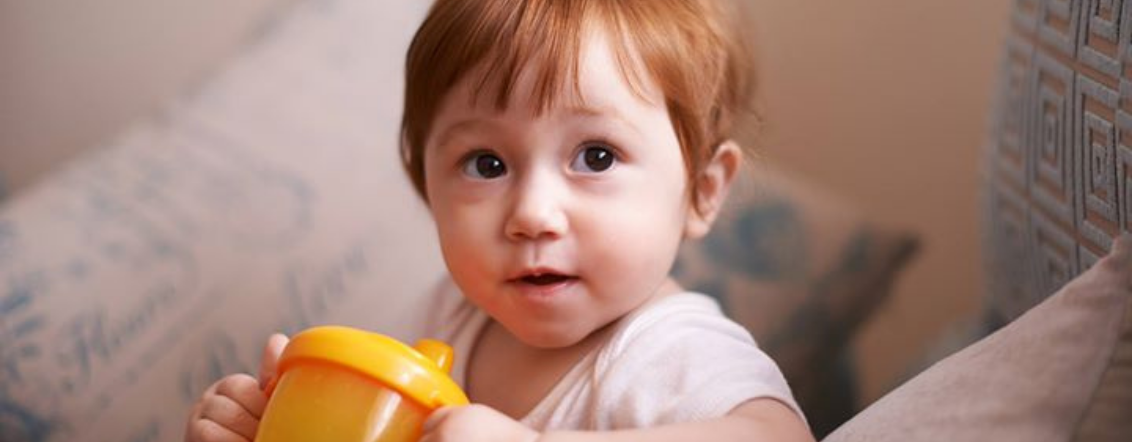 5 Things Parents Need to Know About Starting and Stopping Sippy Cups